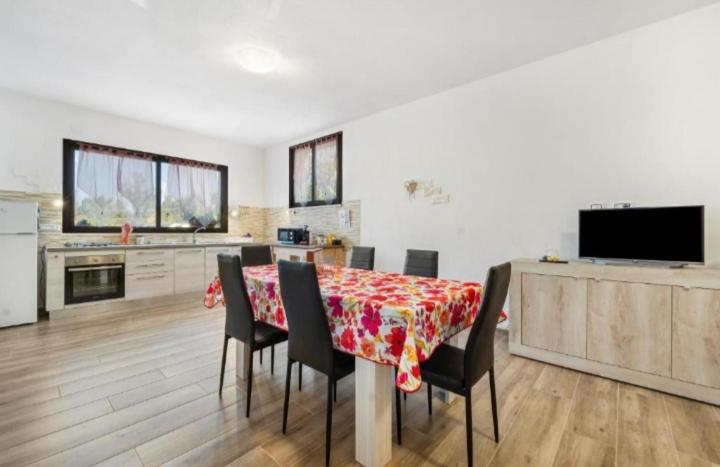 Casa Di Ale,Gabry E Nina Apartment Иглесиас Екстериор снимка
